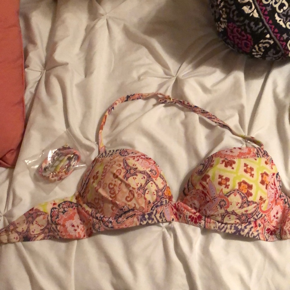 Victoria’s Secret Pink bikini top